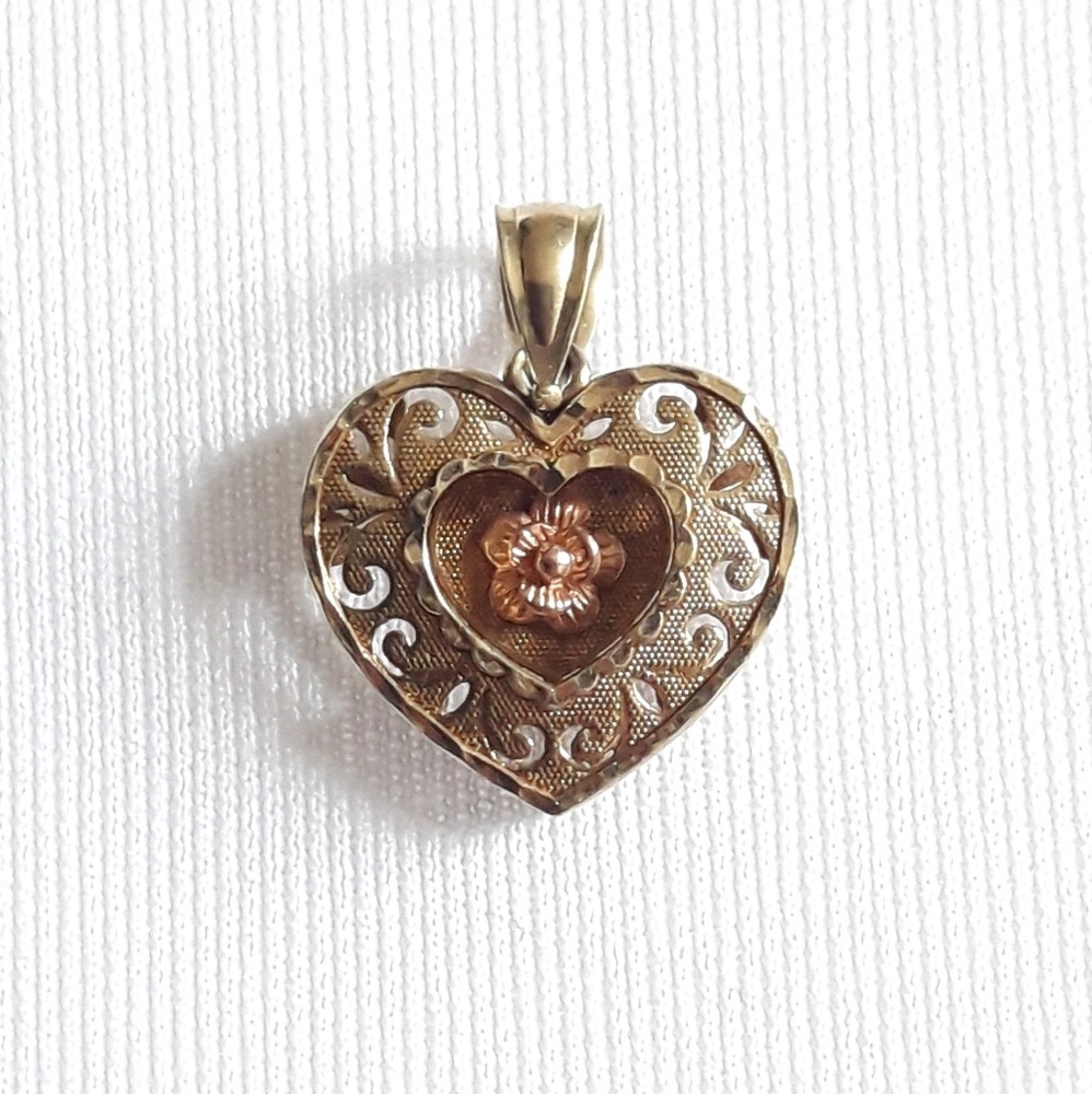 Yellow Gold Heart Pendant